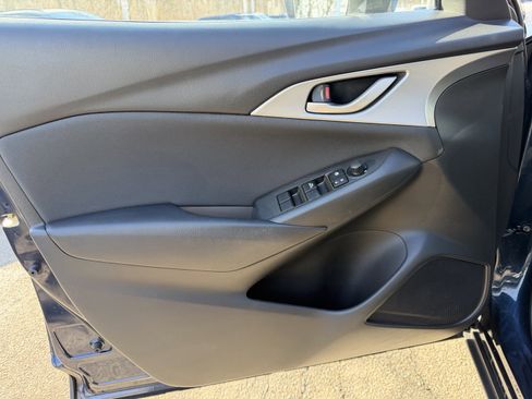Used 2017 MAZDA CX-3 Sport image 13