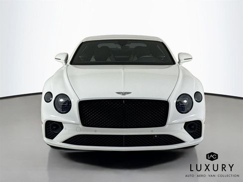 Used 2020 Bentley Continental GT V8 image 9