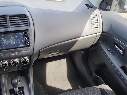 Used 2024 Mitsubishi Outlander Sport ES AWD/4WD image 6