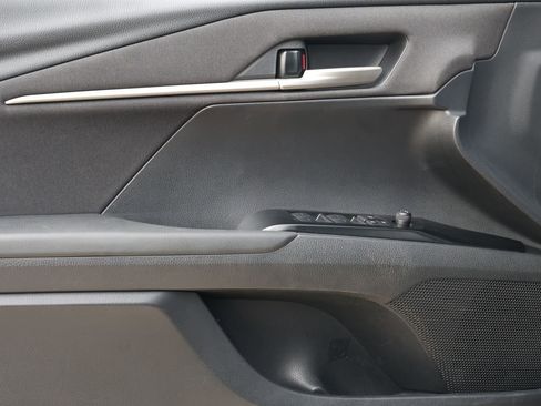 Used 2025 Toyota Camry LE FWD image 25