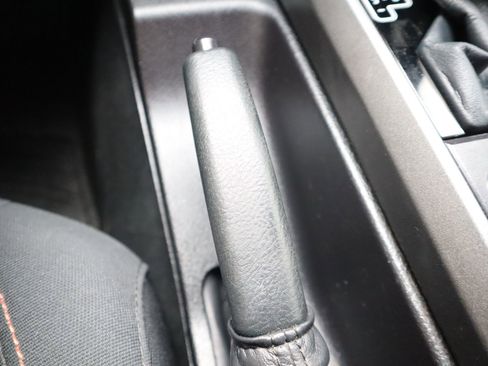 Used 2016 Toyota Tacoma TRD Off-Road w/ Towing Package AWD/4WD image 38