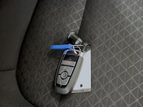 Used 2025 Ford Escape Active image 36