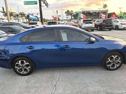 Used 2021 Kia Forte LXS image 16