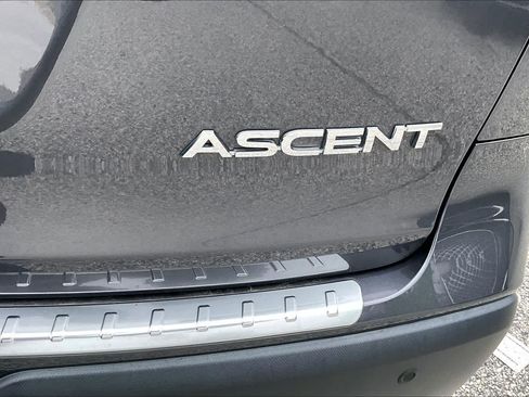 Used 2023 Subaru Ascent Premium w/ Convenience Package AWD/4WD image 10