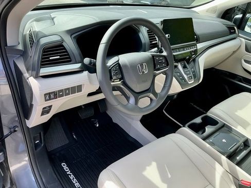 New 2026 Honda Odyssey EX-L image 16