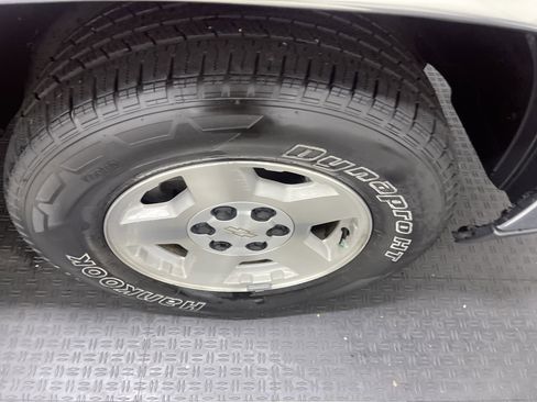 Used 2007 Chevrolet Silverado 1500 LT w/ Extended Cab Value Package image 27