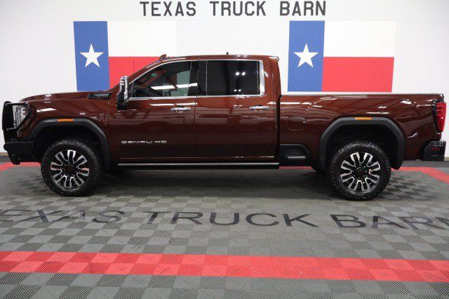 Used 2024 GMC Sierra 2500 Denali Ultimate AWD/4WD image 1