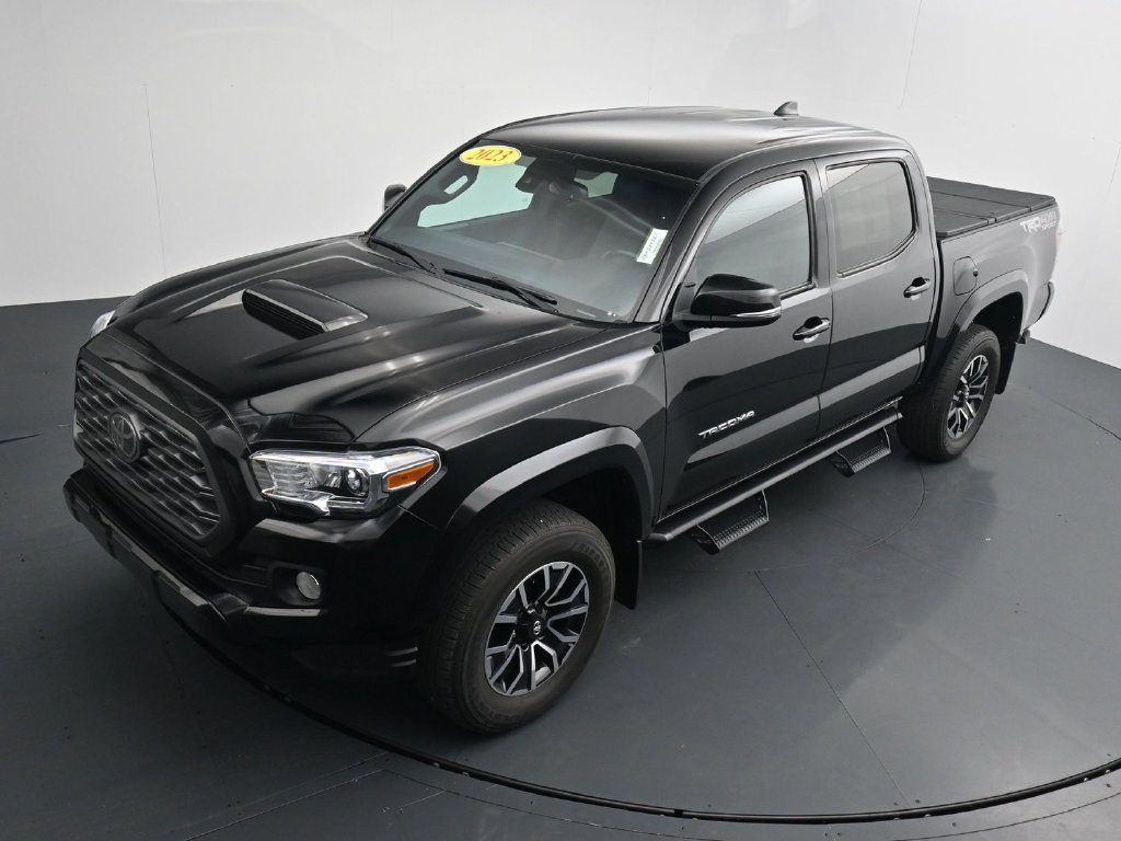 Used 2023 Toyota Tacoma TRD Sport AWD/4WD image 26