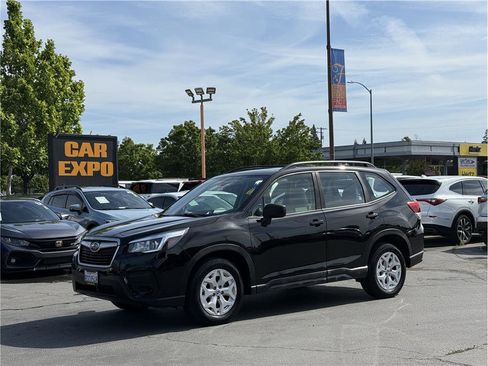 Used 2020 Subaru Forester w/ Alloy Wheel Package AWD/4WD image 1