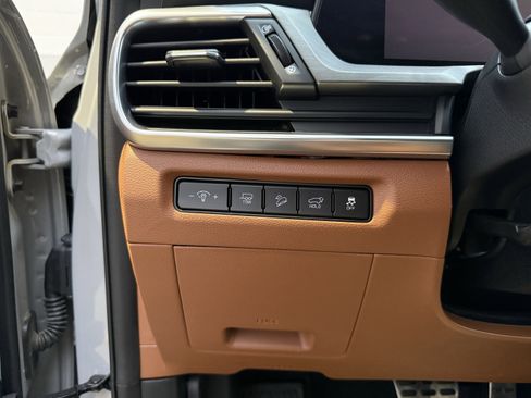 Used 2024 Kia Telluride SX Prestige X-Pro image 12