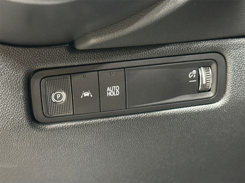 New 2026 Chevrolet Equinox EV LT w/ Comfort Package image 10