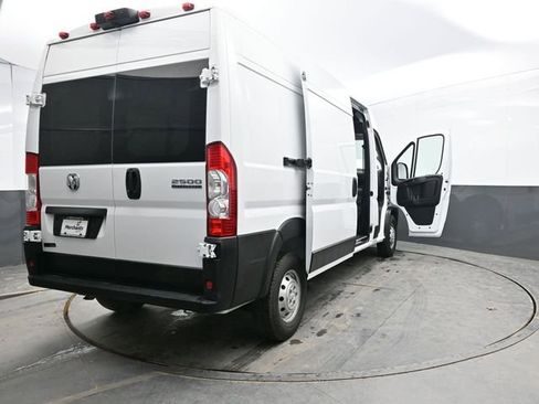 Used 2023 RAM ProMaster 2500 image 43