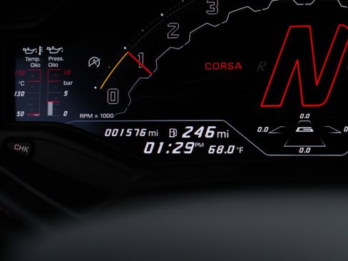 Used 2023 Lamborghini Huracan Tecnica image 12