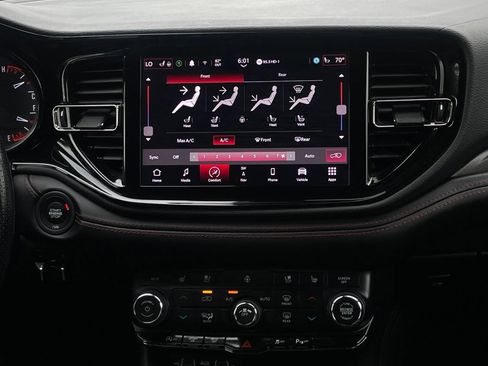 Used 2024 Dodge Durango GT RWD image 16