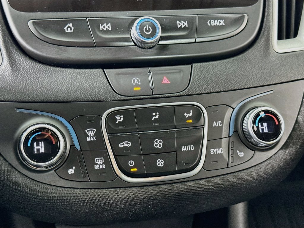 Used 2024 Chevrolet Malibu LT FWD image 15