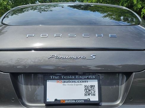 Used 2013 Porsche Panamera S RWD image 27