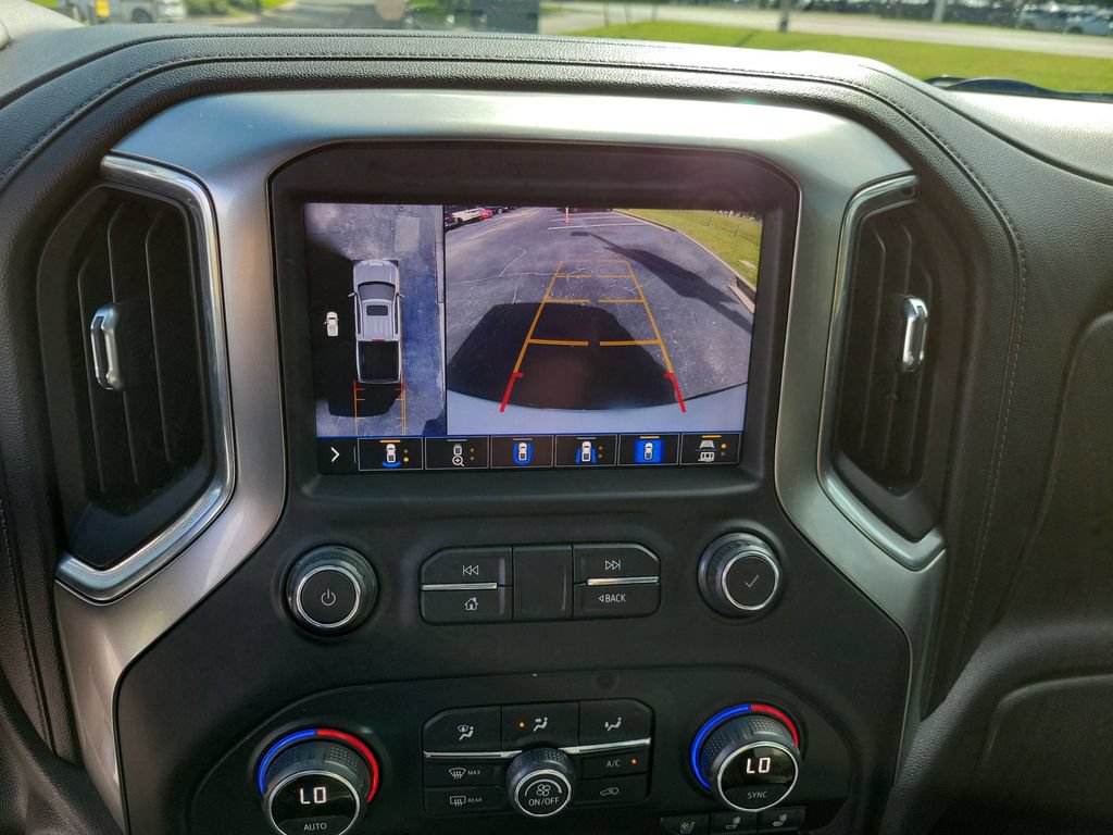 Used 2020 Chevrolet Silverado 1500 LTZ w/ LTZ Premium Package AWD/4WD image 30