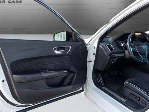 Used 2018 Acura TLX V6 w/ Technology & A-SPEC Pkg FWD image 28