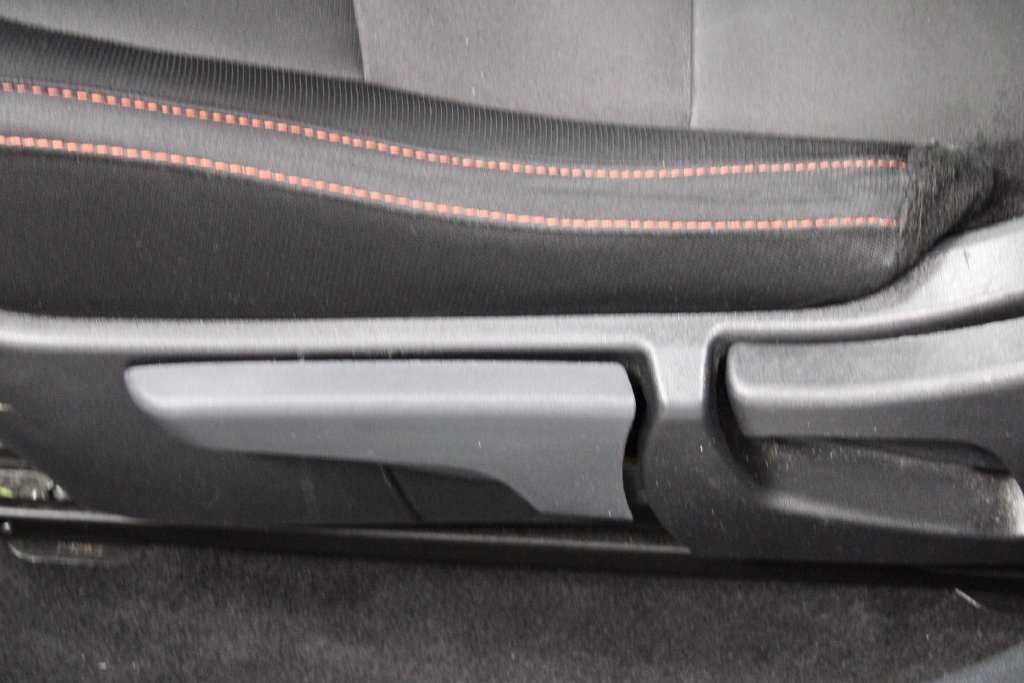 Certified 2025 Nissan Sentra SR FWD image 25