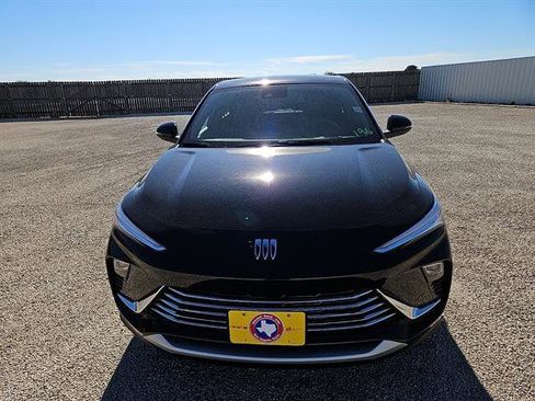 New 2026 Buick Envista Preferred image 8