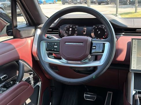 Used 2026 Land Rover Range Rover SE AWD/4WD image 24