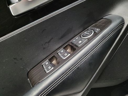 Used 2020 Kia Sorento FWD V6 image 27