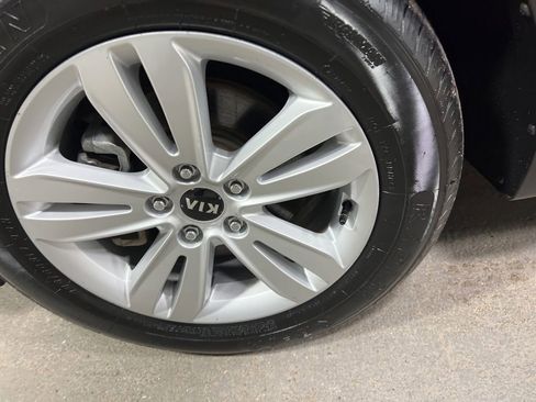 Used 2017 Kia Sportage LX FWD image 34