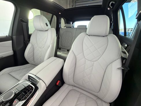 Used 2026 BMW X5 sDrive40i RWD image 28