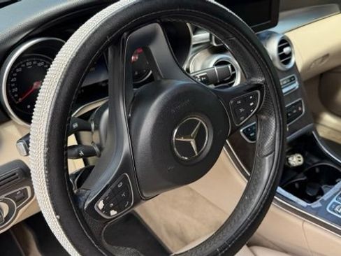 Used 2018 Mercedes-Benz C 300 Cabriolet image 16