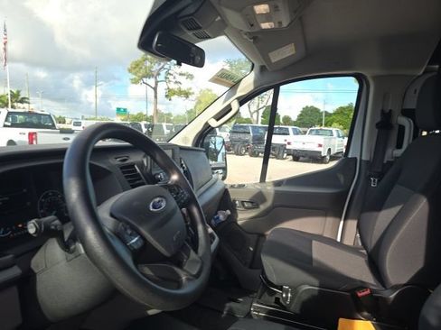 Used 2025 Ford Transit 250 Low Roof w/ Exterior Upgrade Package RWD image 11