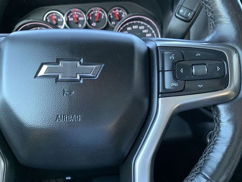 Used 2022 Chevrolet Silverado 1500 LT Trail Boss w/ Convenience Package II image 21