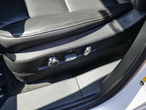 Used 2019 Cadillac XT4 Sport FWD image 22