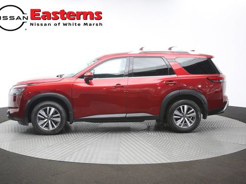 Used 2023 Nissan Pathfinder SL w/ Lighting Package (N92) AWD/4WD image 55