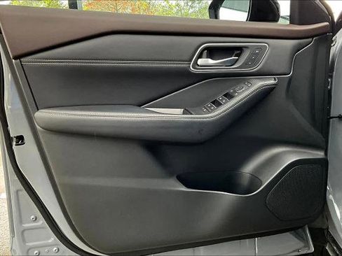 Certified 2021 Nissan Rogue SL image 21