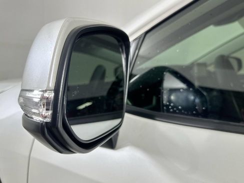 Used 2025 Toyota RAV4 XLE Premium AWD/4WD image 37