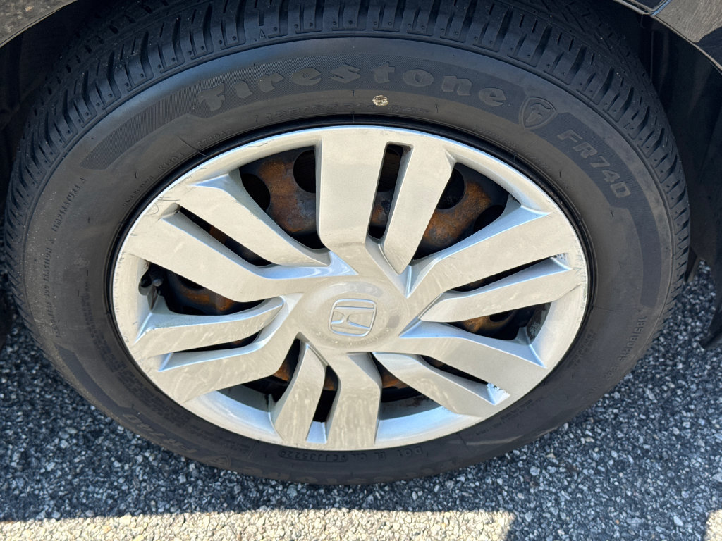 Used 2015 Honda Fit LX image 6