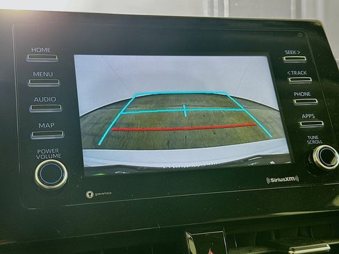 Used 2022 Toyota Camry SE image 22