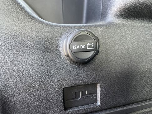 Used 2024 Jeep Wrangler Sahara w/ Safety Group image 40