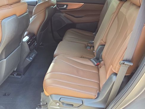 Used 2022 Acura MDX SH-AWD w/ Technology Package image 13