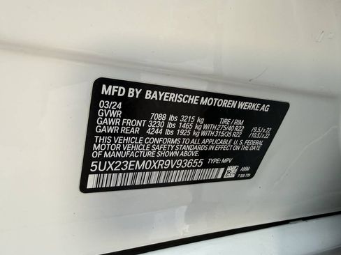 Used 2024 BMW X7 xDrive40i AWD/4WD image 37