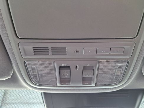 Used 2018 Honda CR-V EX-L image 18