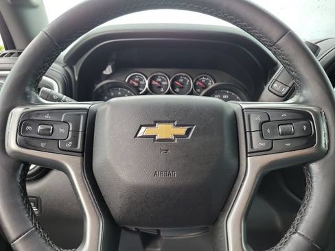 Used 2021 Chevrolet Silverado 1500 LT RWD image 20