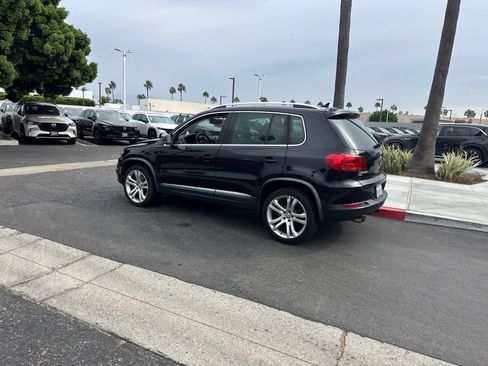 Used 2016 Volkswagen Tiguan SE FWD image 18