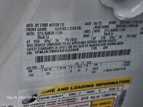 Used 2025 Ford Expedition Max Platinum AWD/4WD image 38