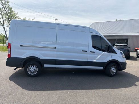 Used 2023 Ford Transit 250 Medium Roof AWD image 8