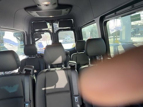 Used 2023 Mercedes-Benz Sprinter 2500 image 13