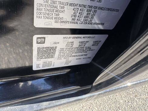 Used 2025 GMC Sierra 1500 SLT AWD/4WD image 24