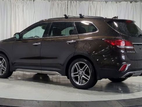 Used 2017 Hyundai Santa Fe Limited w/ Cargo Package AWD/4WD image 8