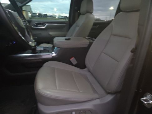 Used 2023 Chevrolet Silverado 1500 LTZ w/ LTZ Convenience Package II image 16