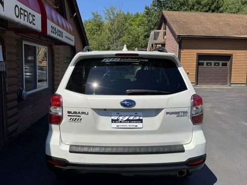 Used 2016 Subaru Forester 2.5i Limited AWD/4WD image 5